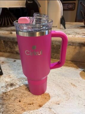 Cirkul Pink Insulated Travel Mug with Handle